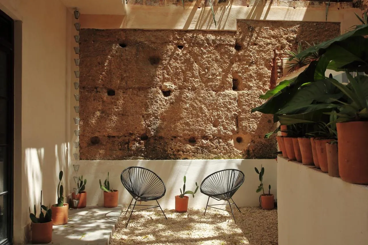 Aparthotel Fixie Lofts - Colonial Villa Suites With Pool Santo Domingo